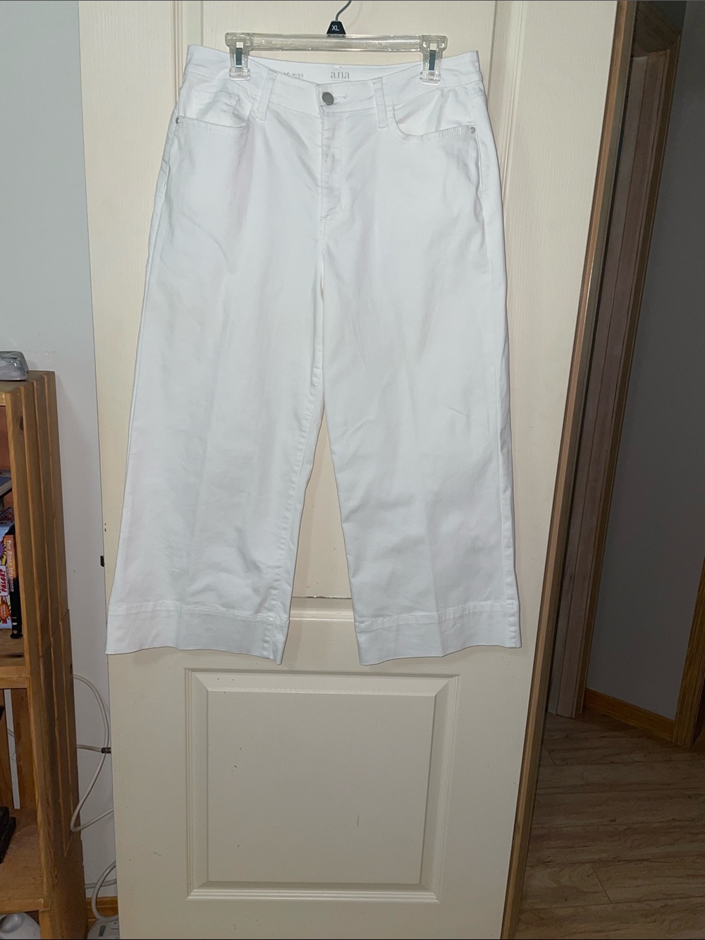 a.n.a White Wide-Leg Jeans